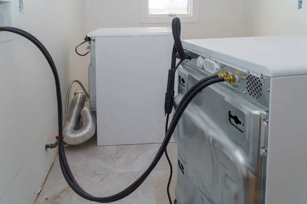 Instalación Mangueras Para Lavadora Cuarto Baño Lavandería — Foto de Stock