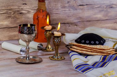 Cumartesi Havdala Töreni Yahudi Cumartesi 'sinin sonunda