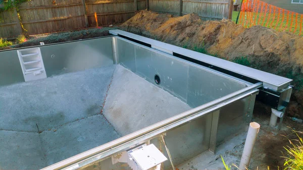 Installazione Piscina Nel Terreno Casa Cortile Costruzione Della Casa Famiglia — Foto Stock