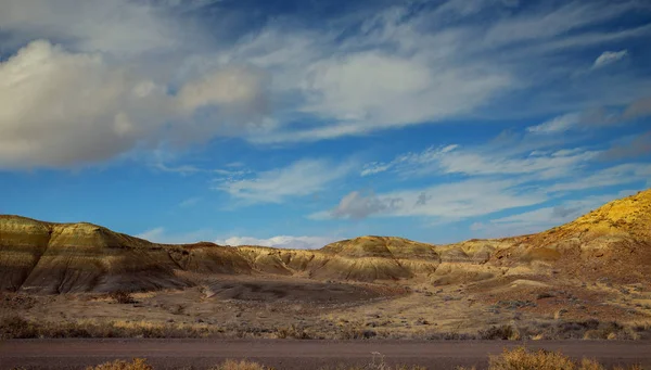 Nuvens sobre New México Red Rock Paisagem, Sudoeste dos EUA — Fotografia de Stock