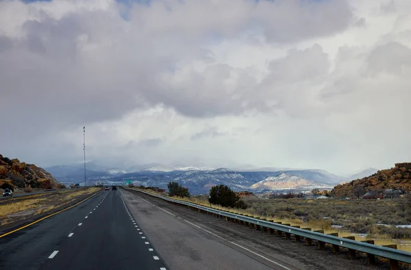 Desert Highway scenic desert landscape in Arizona