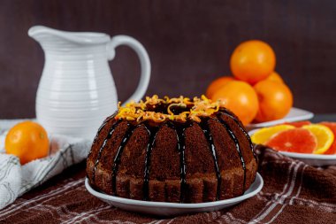 Pasta hazır. Kek çikolata sır ile.