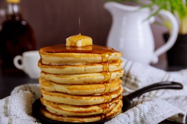 Lezzetli breakfast şurubu gözleme.