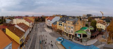 Ukrayna Uzhgorod eski şehir sokakları ve mimarisi