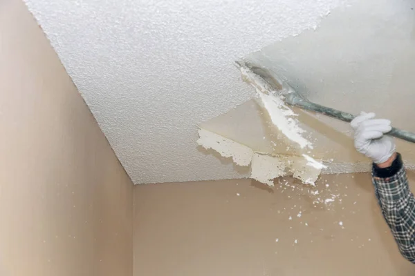 Removal old dirty popcorn ceiling wall background — Stock Photo, Image