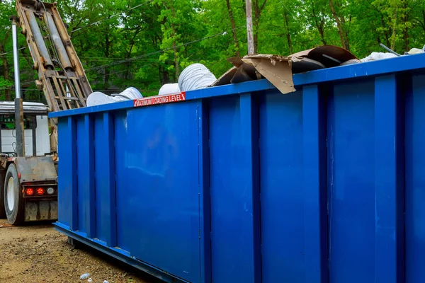 Blu dumpster, recycle waste recycling container trash on ecology and environment — Stock Photo, Image