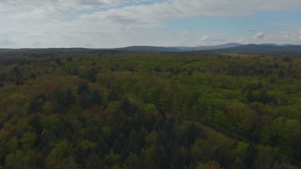 Панорамний вид на красивий пейзаж Pocono гори — стокове відео