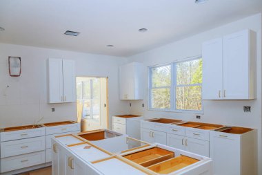 Mutfak dolapları kurulum tabanı özel mutfak dolapları