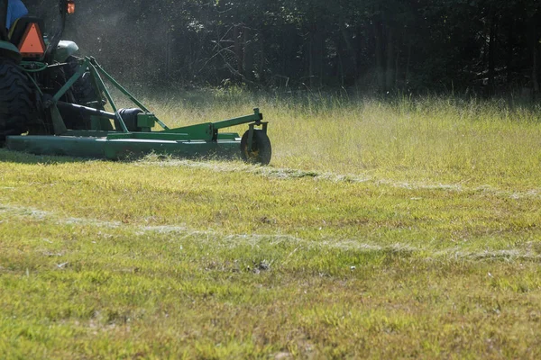 Pemotong rumput Lawn memotong rumput berkebun — Stok Foto