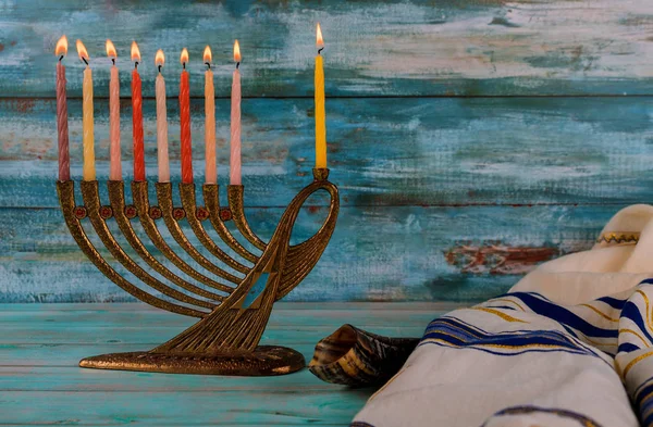 Jüdische Feiertagshannukah-Symbole - Menora — Stockfoto