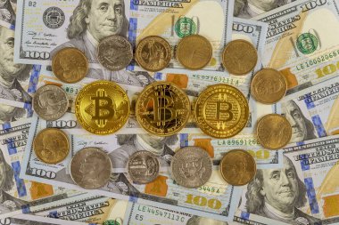 Bitcoin Kripto Para Birimi 'nin ABD Doları' nda 1 dolarlık para birimi banknotları. Yakın plan Btc Kripto Para Birimi.