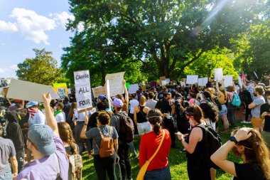 WASHINGTON D.C., ABD - 31 Mayıs 2020: Siyahların Yaşamları Önemi Protesto Göstericileri, Beyaz Saray Başkanı Donald Trump 'a karşı ayakta duran grup George Floyd' un ölümünden sonra yürüyüş