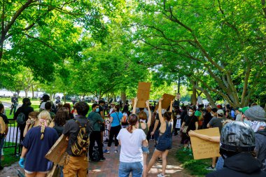 WASHINGTON D.C., ABD - 31 Mayıs 2020: Siyahların Yaşamları Önemi Protesto Göstericileri, Beyaz Saray Başkanı Donald Trump 'a karşı ayakta duran grup George Floyd' un ölümünden sonra yürüyüş