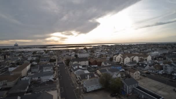 Vista panorámica de Seaside Heights Bay NJ US desde la altura del vuelo de las aves — Vídeos de Stock