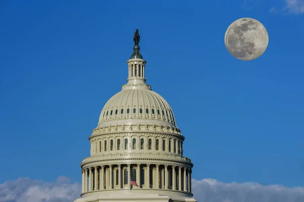 Distrito Washington Estados Unidos Capitolio Building Domo Detalle Luna Llena —  Fotos de Stock