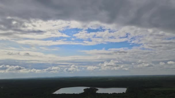 Небо хмари з хмарами погода природа хмара синій проміжок часу красиве блакитне небо — стокове відео