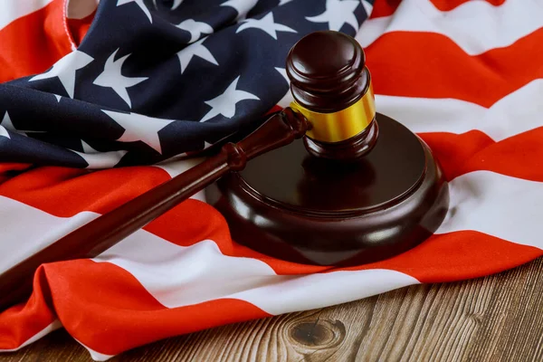 Biuro Prawne Usa Prawnikami Usa Młotku Sędziego Fladze Amerykańskiej — Zdjęcie stockowe