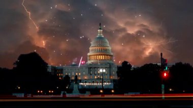 4 Temmuz Bağımsızlık Günü, Washington DC 'deki ABD Kongre Binası' nda neşeli havai fişek gösterisi gösteriyor.