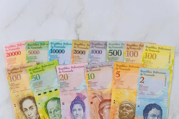 Uang Kertas Venezuela Bolivar Dengan Uang Kertas Mata Uang Berbeda — Stok Foto