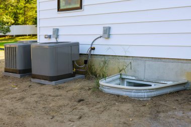 Klima tamir sistemi modeli, kompresördeki gerçek elektrikçidir. Klimayı freonla doldurur.