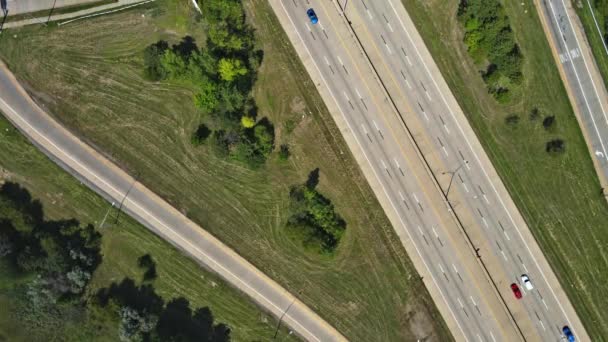 Aerial view highway exchange multiple road interchanges Cleveland Ohio — 图库视频影像