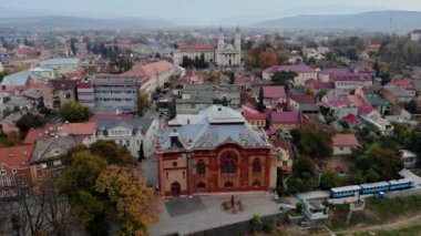 Eski şehrin panoramik manzarası Transcarpathia Uzhhorod Ukrayna eski Avrupa kenti