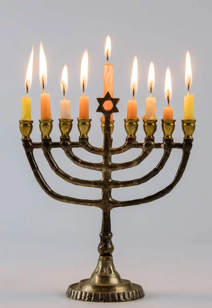 Nahaufnahme Eines Brennenden Chanukka Leuchters Mit Kerzen Menora Ein Traditioneller — Stockfoto