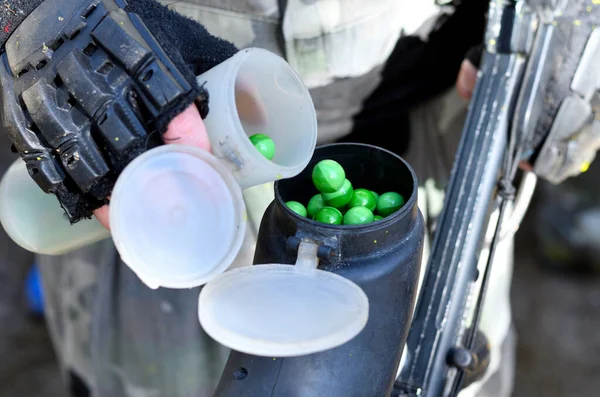 Paintball Gotcha Pot Ist Mit Paintballs Gefüllt — Stockfoto