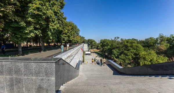 Odessa Ucrania 2018 Vista Panorámica Del Parque Griego Restaurado Este —  Fotos de Stock