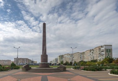 Yuzhne, Ukrayna - 09.03.2018. İkinci Dünya Savaşı'Yujni, Odessa il Ukrayna'nın Karadeniz kıyısında liman kenti kahramanları Anıtı.