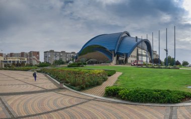 Yuzhne, Ukrayna - 09.03.2018. Olympus spor kompleksi Yujni, bağlantı noktası Odessa il Ukrayna'nın Karadeniz kıyısında şehir.