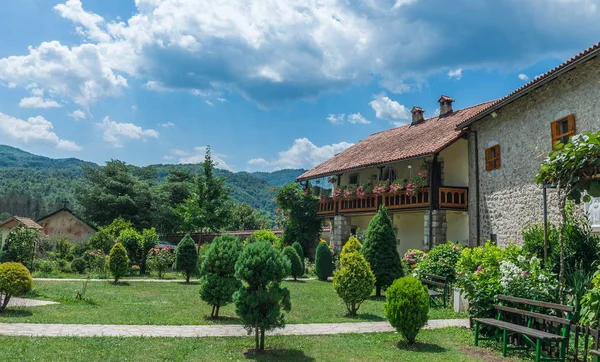 Kolasin Montenegro 2018 Orthodoxes Kloster Moraca Einer Der Beliebtesten Orte — Stockfoto