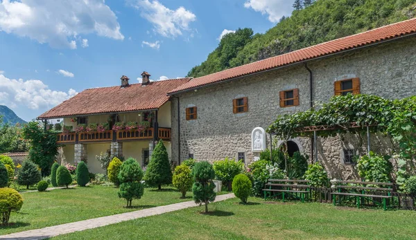 Kolasin Montenegro 2018 Orthodoxes Kloster Moraca Einer Der Beliebtesten Orte — Stockfoto