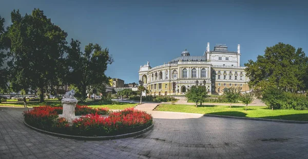 Odessa Ukraine 2018 Theaterplatz Der Beliebteste Touristenort Odessa Ukraine Einem — Stockfoto