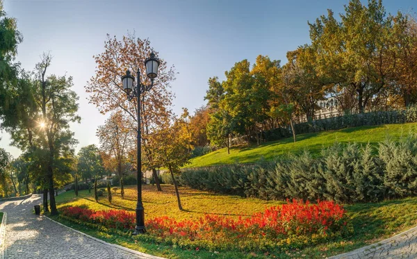 Panoramisch Uitzicht Het Istanbul Park Odessa Oekraïne Een Zonnige Herfstochtend — Stockfoto