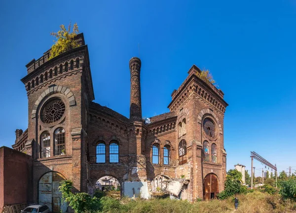 Starej, opuszczonej fabryce przemysłowej na Ukrainie — Zdjęcie stockowe