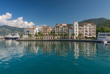 Tivat şehir Karadağ çıkabilir