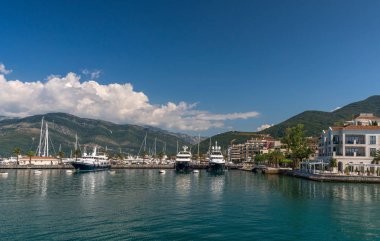Tivat şehir Karadağ çıkabilir