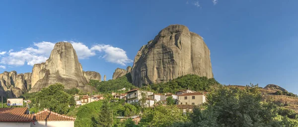 Village de Kastraki dans les montagnes de Meteora, Grèce — Photo