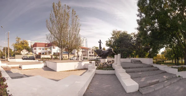 Enlèvement du monument Europa à Odessa — Photo