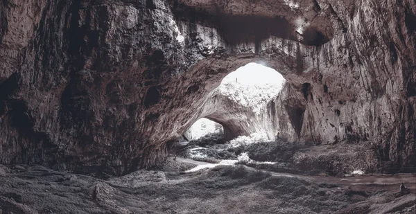 Devetashka cave in Bulgaria — Stock Photo, Image