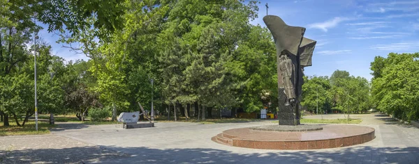 Monument voor de verloren zeelieden in Odessa, UA — Stockfoto