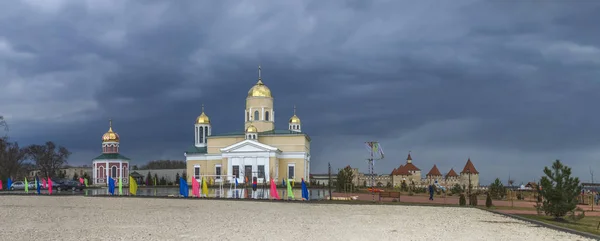 Alexander Nevski-kerk in Bender, Transnistrië — Stockfoto