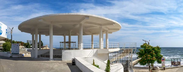 Rotunda no resort de Arcadia em Odessa, Ucrânia — Fotografia de Stock