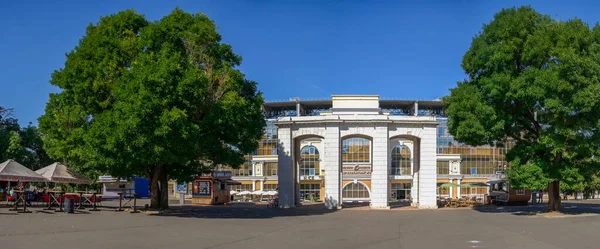 Odessa Ukrajna 2019 Shevchenko Park Odesszában Ukrajnában Egy Napos Őszi — Stock Fotó