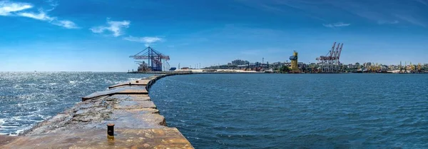 Farol Entrada Porto Odessa Dia Ensolarado Verão — Fotografia de Stock