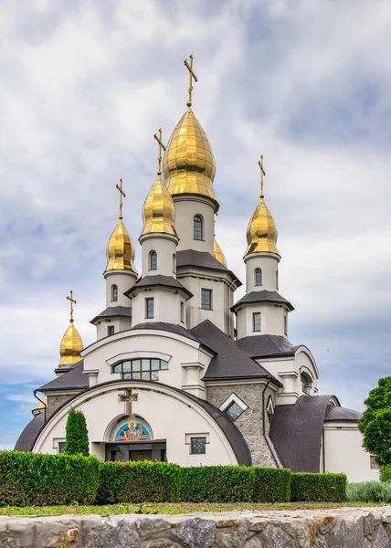 Buki Ukraine 2020 Tempelanlage Mit Landschaftspark Buki Ukraine Einem Bewölkten — Stockfoto