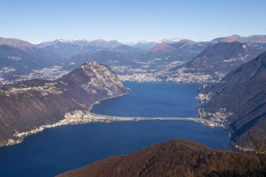 Monte San Giorgio'dan panoramik manzara