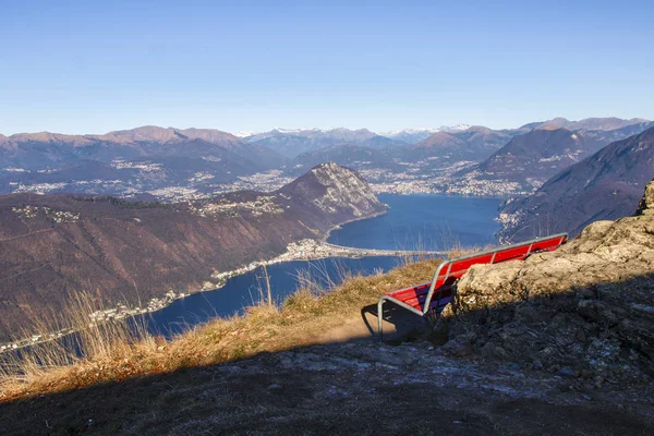 Panoramiczny widok z Monte San Giorgio — Zdjęcie stockowe