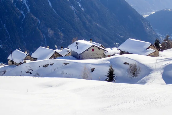 Blenio Suiza Panorama Montaña Zona Esquí Los Alpes Lepontinos —  Fotos de Stock